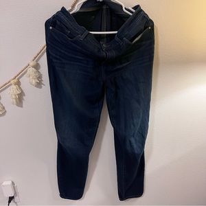 listing-status-banner